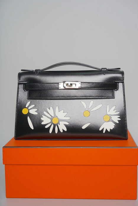 Hermes Kelly Pochette in Daisy Phw (Brand new)