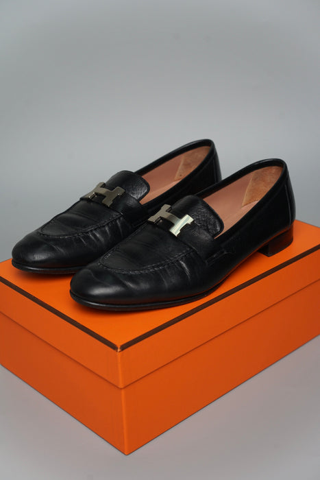 Hermes Paris Loafer in Noir Size 39.5