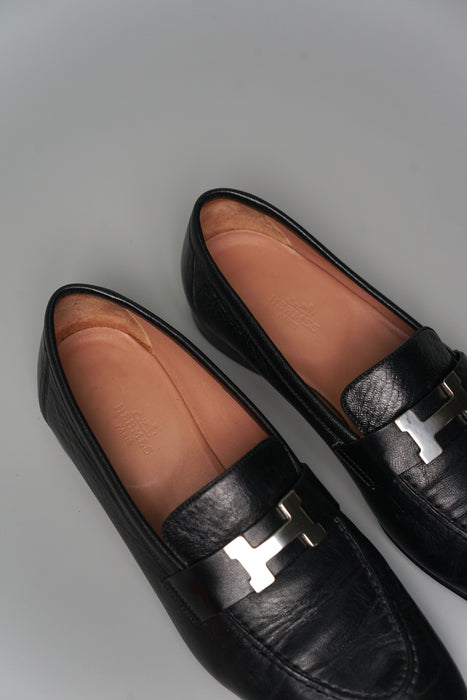 Hermes Paris Loafer in Noir Size 39.5