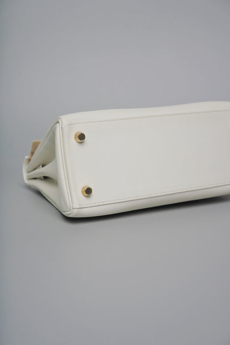 Hermes Kelly 25 in White Swift Ghw