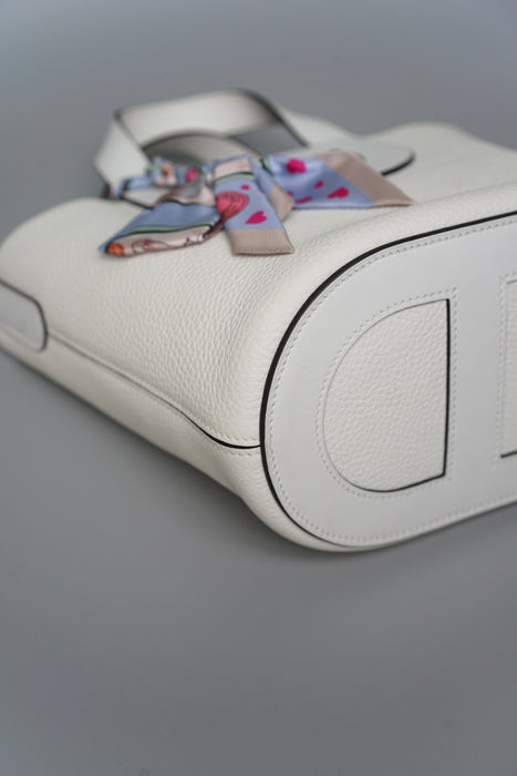 Hermes In The Loop 18 in New White Ghw