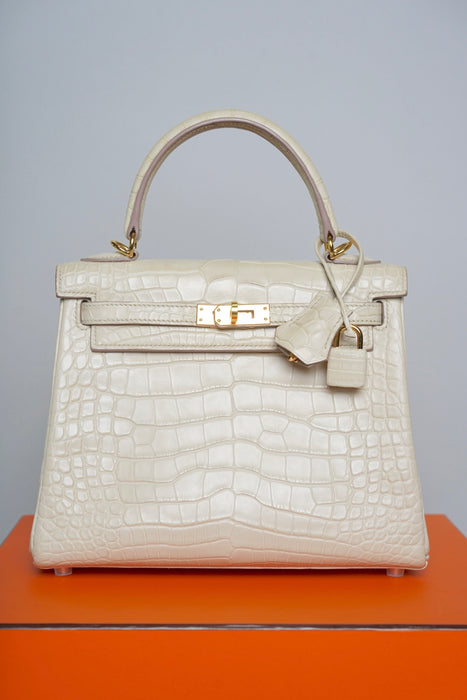 Hermes Kelly 25 in Beton Matte Alligator Ghw