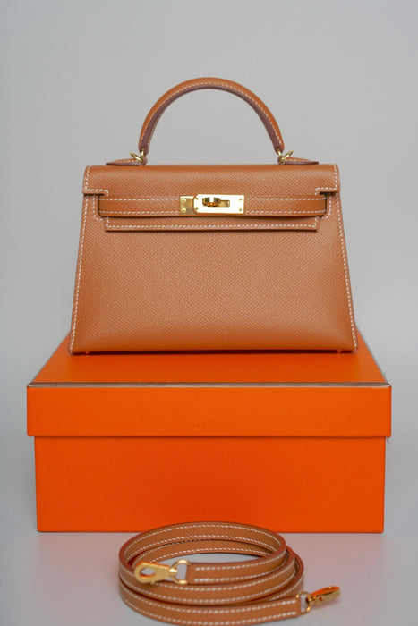 Hermes Kelly 20 in Gold Epsom Ghw