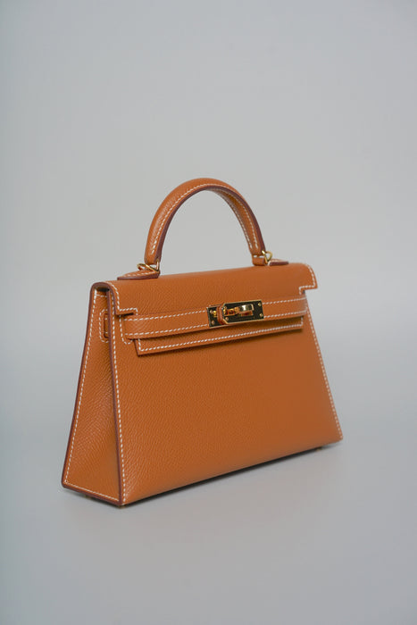 Hermes Kelly 20 in Gold Epsom Ghw