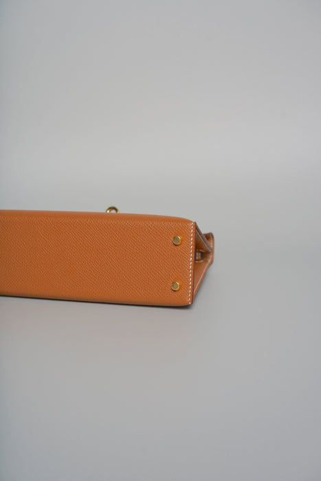 Hermes Kelly 20 in Gold Epsom Ghw