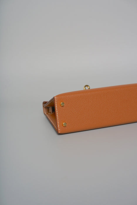 Hermes Kelly 20 in Gold Epsom Ghw
