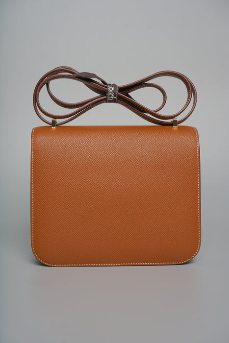 Hermes Constance 18 in Gold Ghw (Brand New)