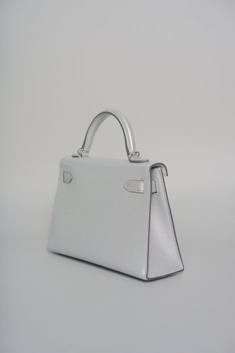 Hermes Kelly 20 in Gris Argente Chevre Phw