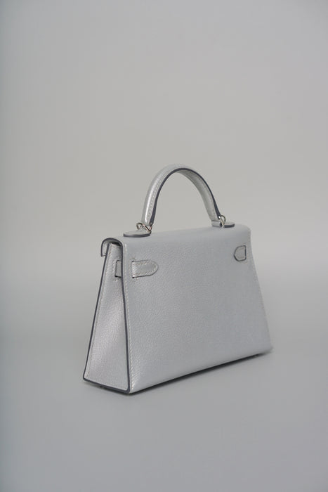 Hermes Kelly 20 in Gris Argente Chevre Phw