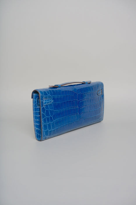 Hermes Kelly Cut in Blue Colvert Shiny Niloticus