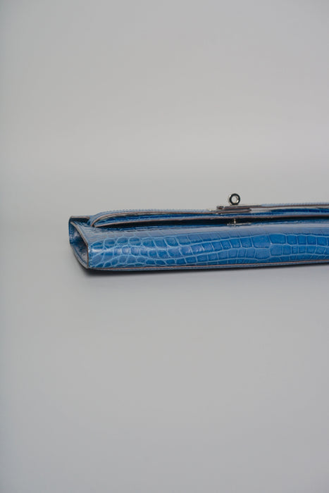 Hermes Kelly Cut in Blue Colvert Shiny Niloticus