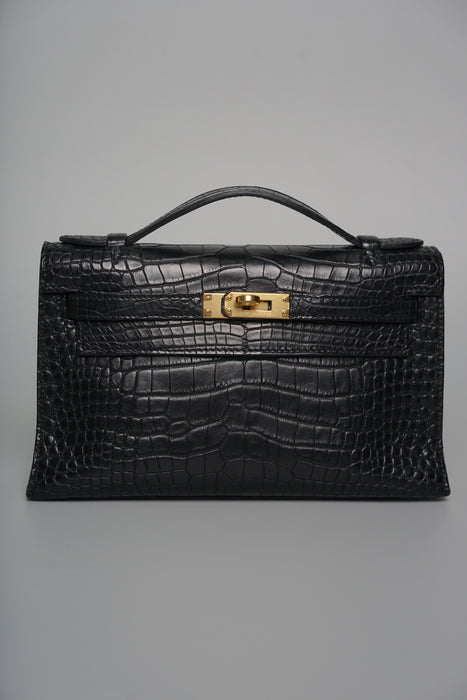 Hermes Kelly Pochette in Noir Matte Alligator Ghw