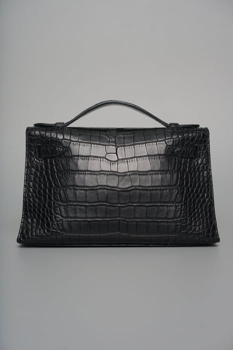 Hermes Kelly Pochette in Noir Matte Alligator Ghw