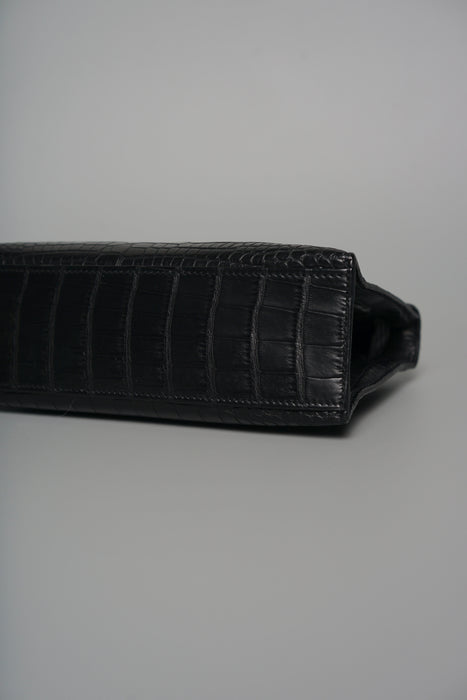 Hermes Kelly Pochette in Noir Matte Alligator Ghw