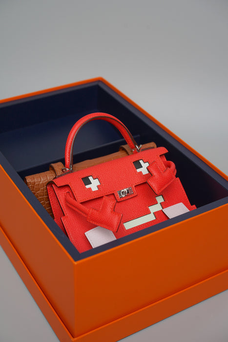 Hermes Kelly Dole Picto Touch Matte Alligator in Rose Texas/Mauve Pale/Vert Fizz/Gold Permabrass (Brand New)