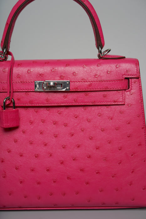 Hermes Kelly 25 in Rose Tyrien Ostrich Phw