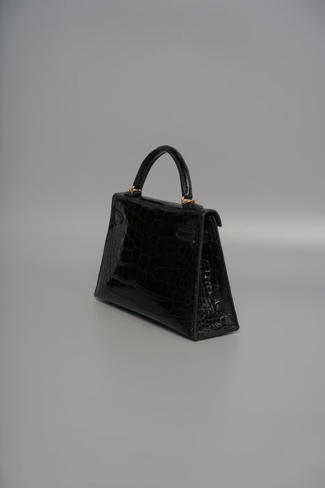 Hermes Kelly 20 in Black Shiny Alligator Ghw