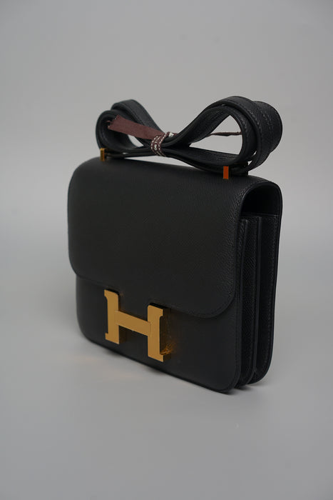 Hermes Constance 18 in Noir Ghw