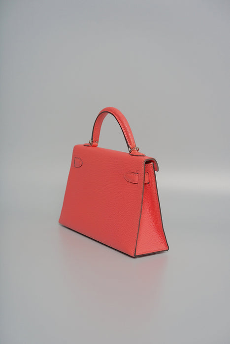 Hermes Kelly 20 in Rose Ete Chevre Phw