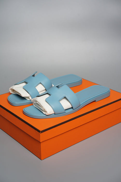 Hermes Oran Sandals in Bleu Dorset Size 37 (Brand New)