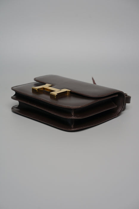 Hermes Constance 18 in Chocolate Ghw