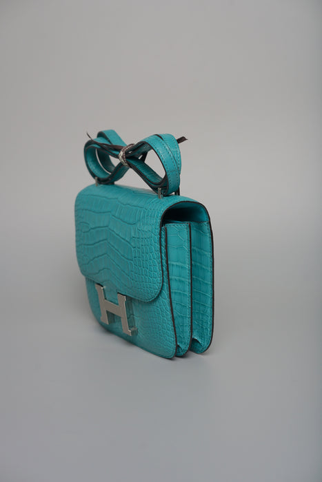 Hermes Constance 18 in Blue Paon Matte Alligator Phw