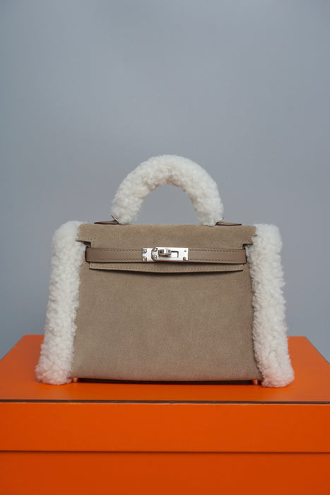 Hermes Kelly 20 in Teddy Etoupe Phw (Brand New)
