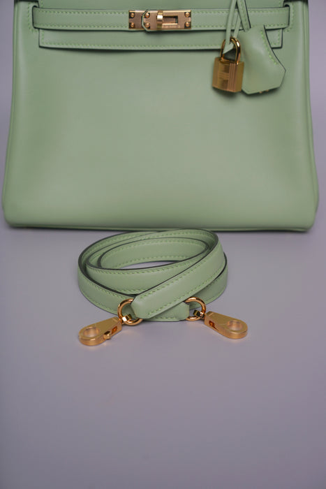 Hermes Kelly 25 in Vert Criquet Swift Ghw (Brand New)