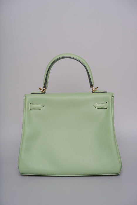Hermes Kelly 25 in Vert Criquet Swift Ghw (Brand New)