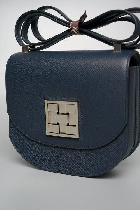 Hermes Mosaique Au 24-17 in Bleu Indigo Epsom Phw