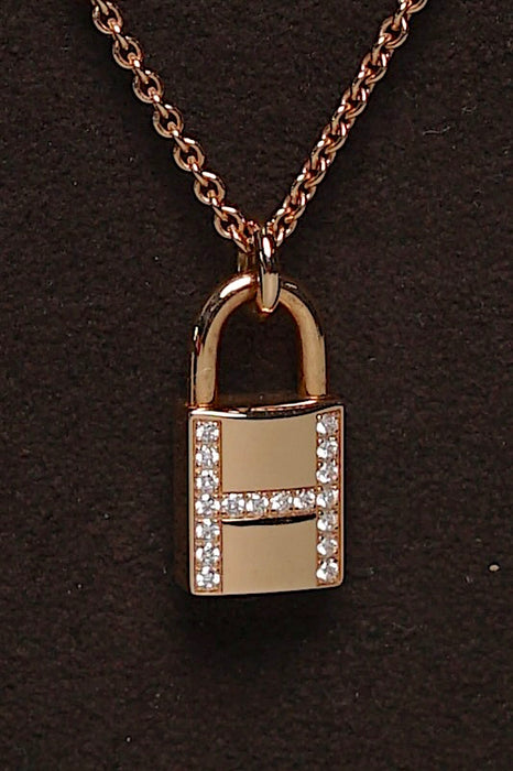Hermes Kelly Cadenas Pendant in Rose Gold with Diamonds (Brand New)