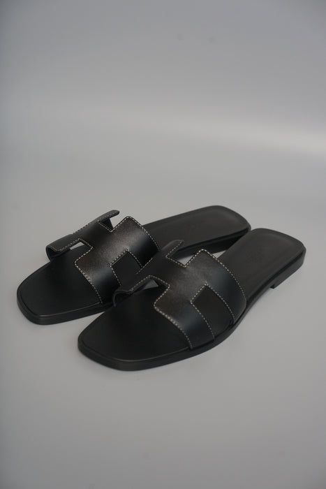 Hermes Oran Sandals in Black Size 38.5 (Brand New)