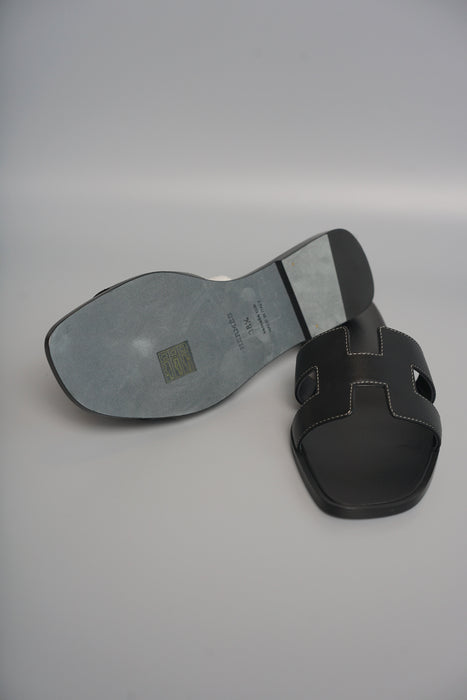 Hermes Oran Sandals in Black Size 38.5 (Brand New)