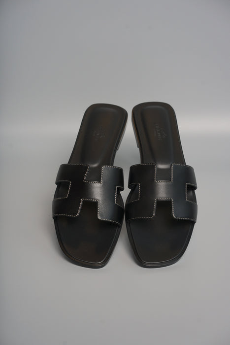 Hermes Oran Sandals in Black Size 38.5 (Brand New)