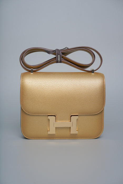 Hermes Constance 18 in Dore Chevre Chamklight Permabrass (Brand New)