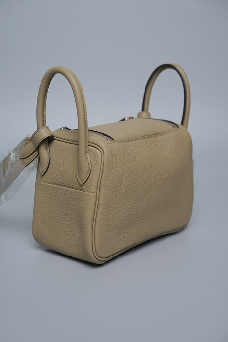 Hermes Mini Lindy II in Beige Marfa Phw (Brand New)