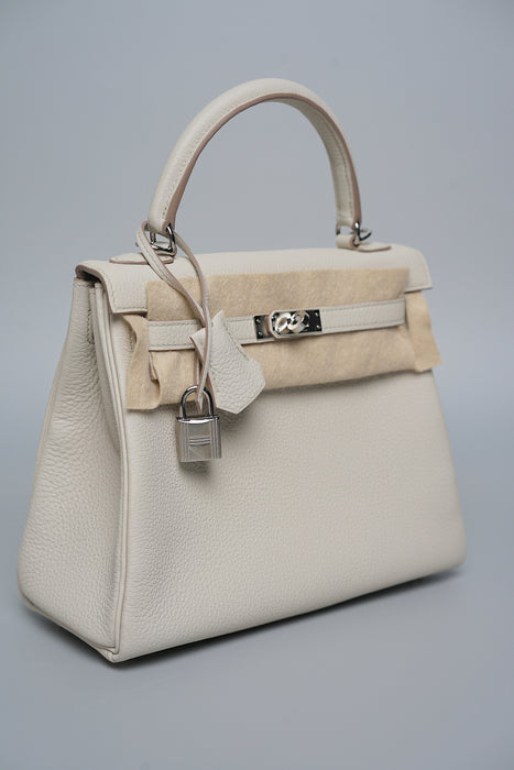 Hermes Kelly 25 in Beton Togo Phw
