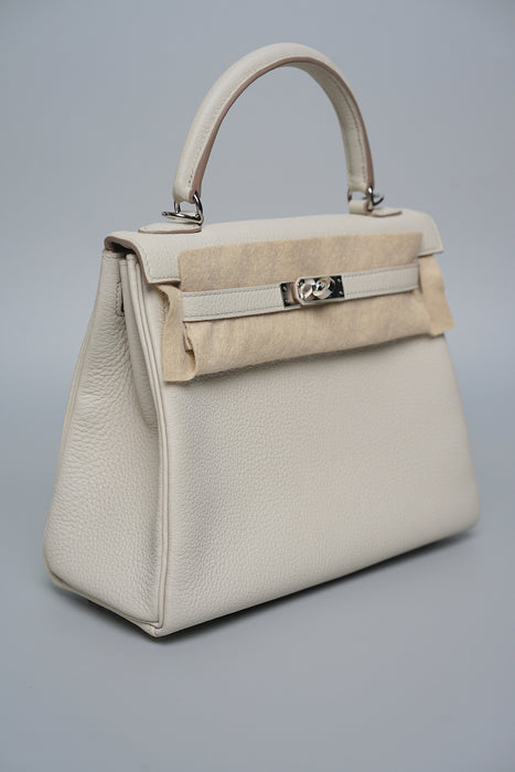 Hermes Kelly 25 in Beton Togo Phw