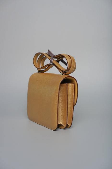Hermes Constance 18 in Dore Chevre Chamklight Permabrass (Brand New)