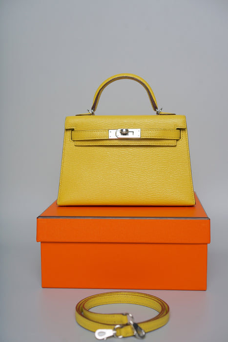 Hermes Kelly 20 in Jaune de Naples Chevre Phw (Brand New)