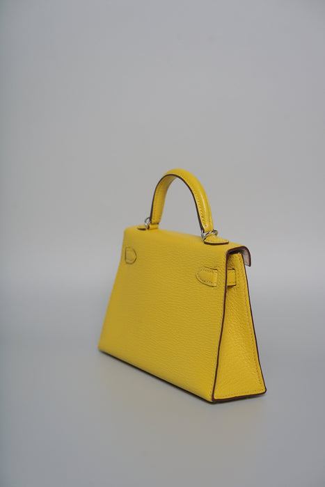 Hermes Kelly 20 in Jaune de Naples Chevre Phw (Brand New)