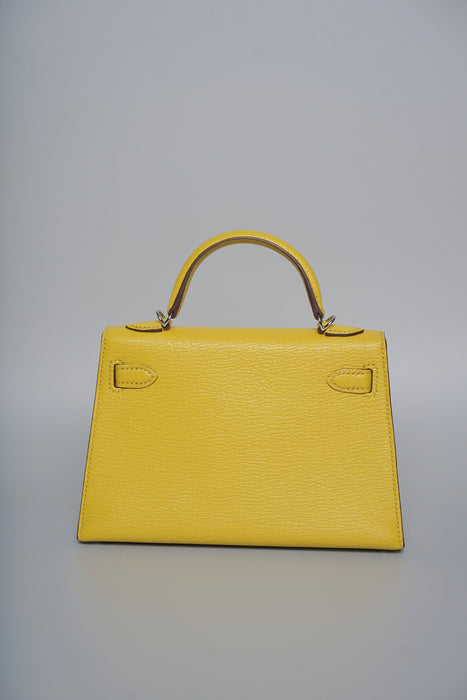 Hermes Kelly 20 in Jaune de Naples Chevre Phw (Brand New)