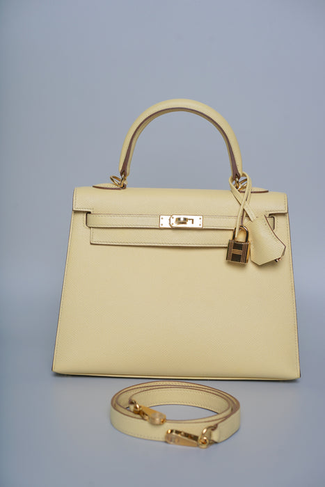 Hermes Kelly 25 in Jaune Poussin Epsom Ghw