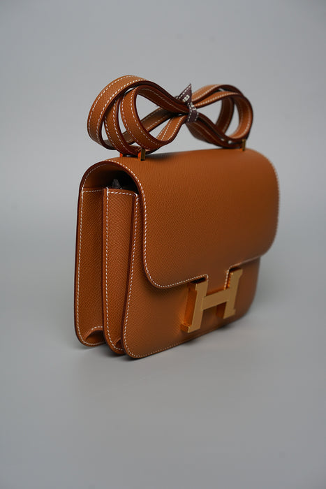 Hermes Constance 18 in Gold Ghw (Brand New)