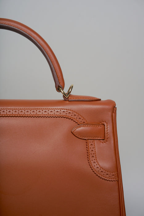 Hermes Kelly 32 in Ghillies Fauve Tadelakt Permabrass