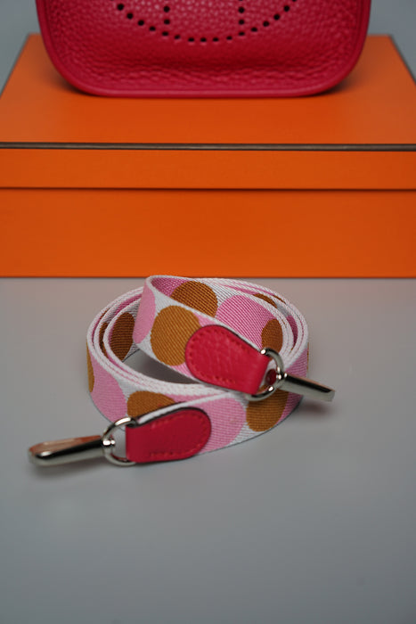 Hermes Mini Evelyne Sangle Flipperball in Framboise Phw
