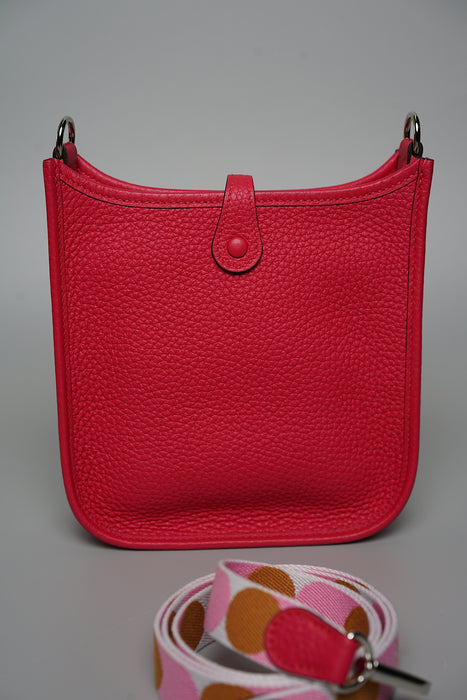 Hermes Mini Evelyne Sangle Flipperball in Framboise Phw