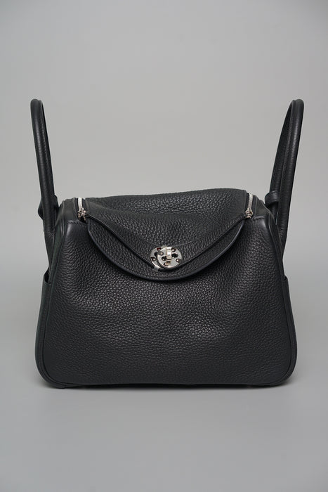 Hermes Lindy 26 in Noir Phw