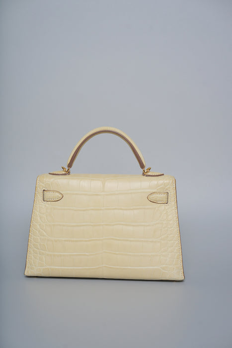 Hermes Kelly 20 HSS in Vanilla Matte Alligator Ghw (Brand new)