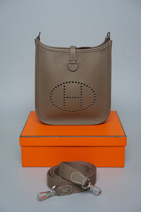 Hermes Mini Evelyne in Etoupe Phw